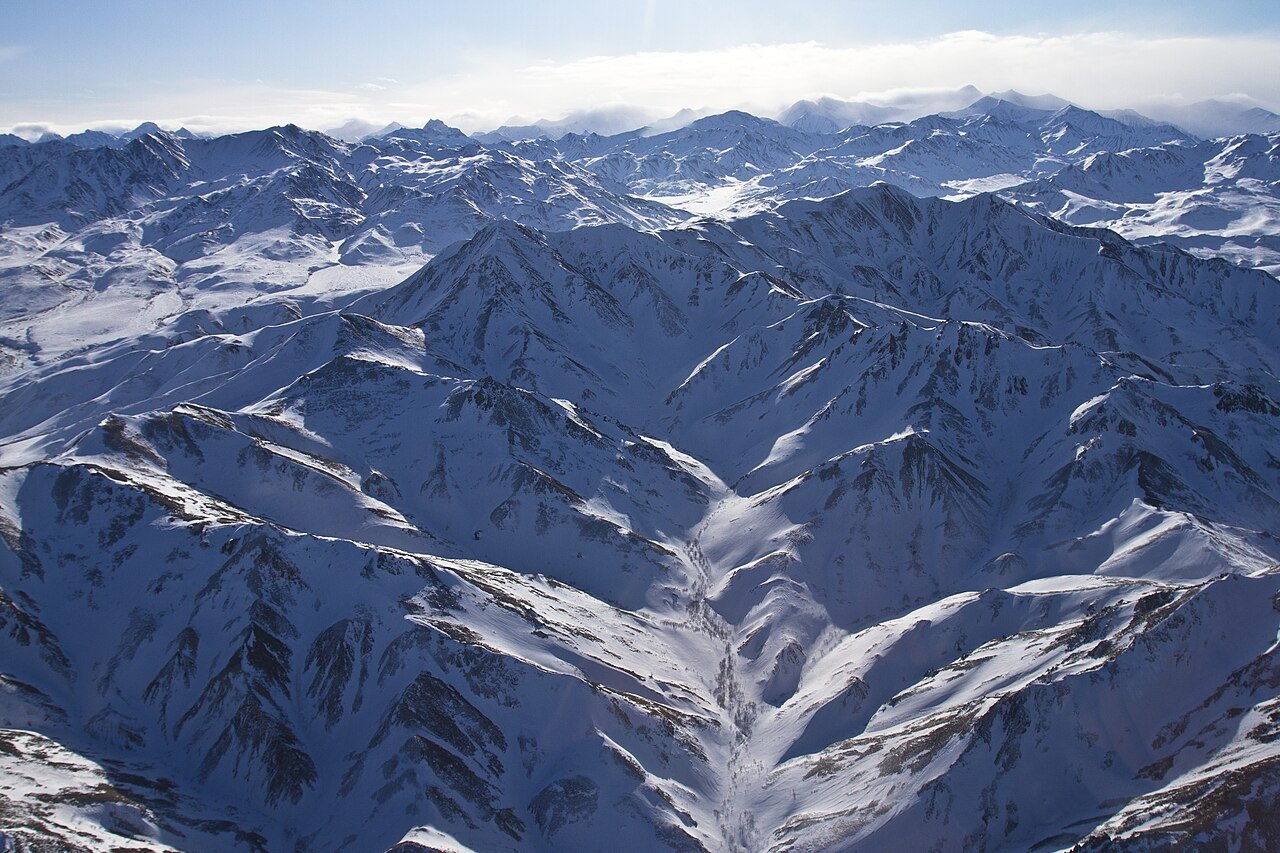 Aerial view of the snow covered Alaska Range, the interior Alaska airspace where the 1987 aircraft encounters occurred.