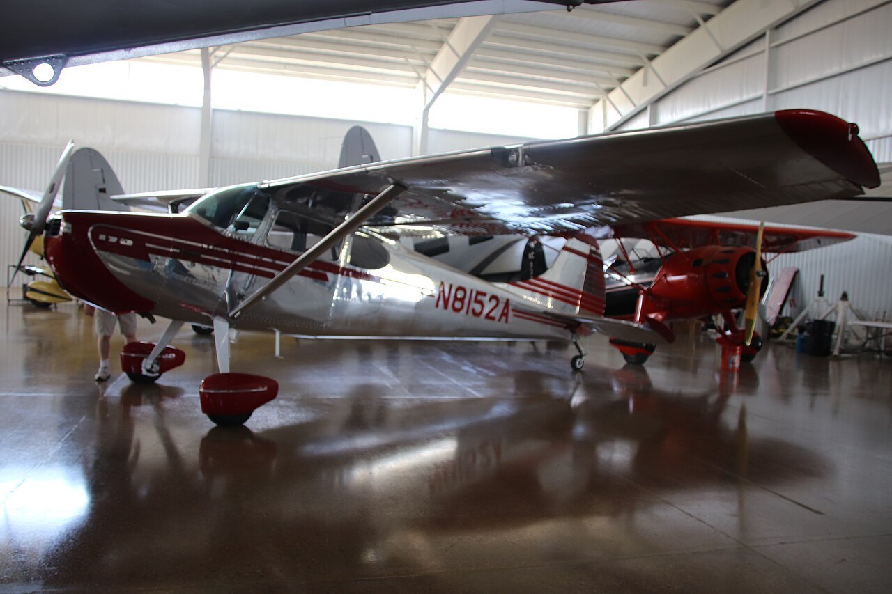 A Cessna 170, the type of light aircraft Floyd Hallstrom was flying from Oxnard to San Diego when he reported a domed object over Santa Monica on New Year Day 1978. This is a representative aircraft of the type.