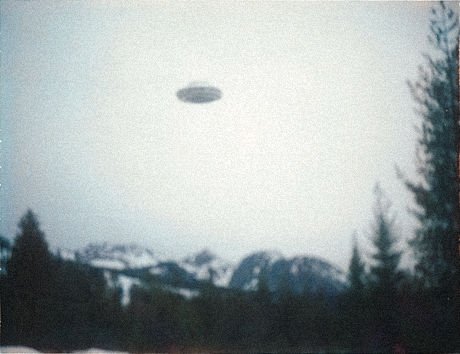 The "Kazakhstan 1995" Photograph - Claimed: Bogadinski, Kazakhstan, a place that does not exist on Kazakh maps. Actual shooting location unconfirmed.