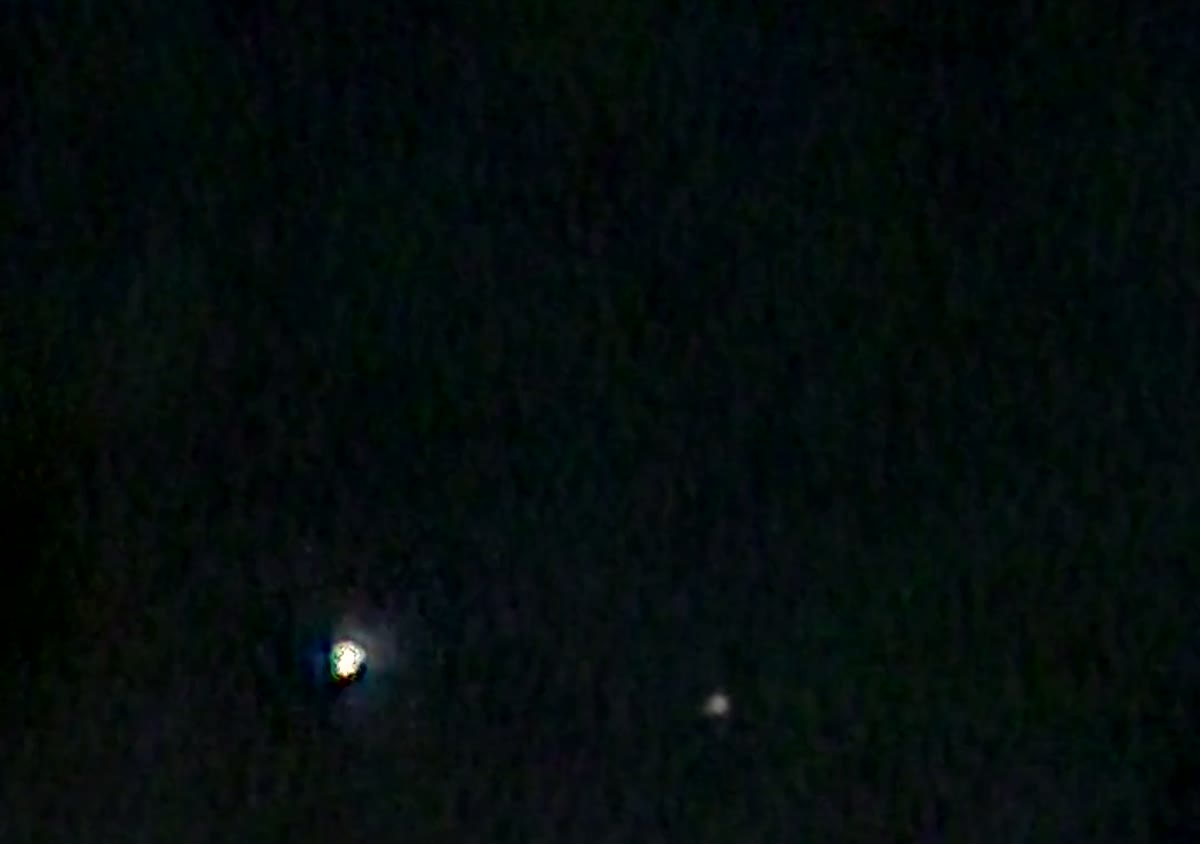 Orbs Around Venus Over Townsville, Queensland - Townsville, Queensland
