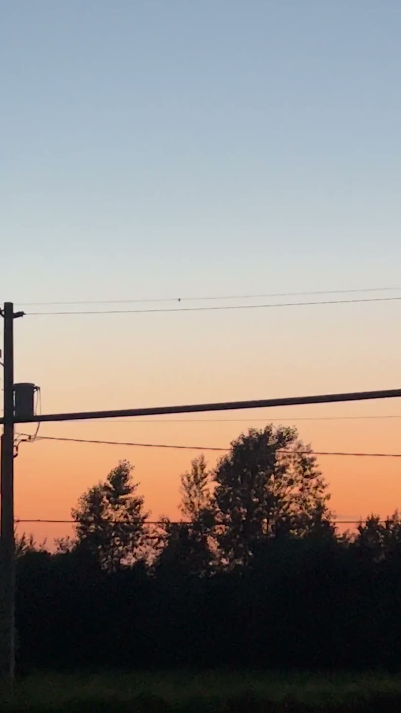 A Shimmering Object Over Waterloo - Waterloo, Ontario